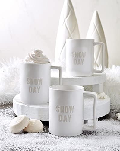 O conjunto de presentes de inverno da caneca do dia da neve inclui uma caneca de café fosco de cerâmica de 16 onças com