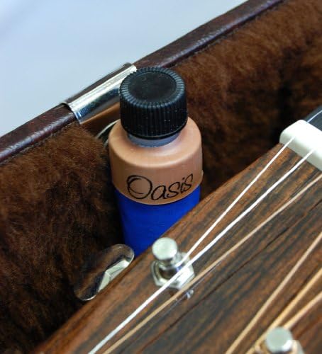 O Oasis umidificador para guitarras acústicas