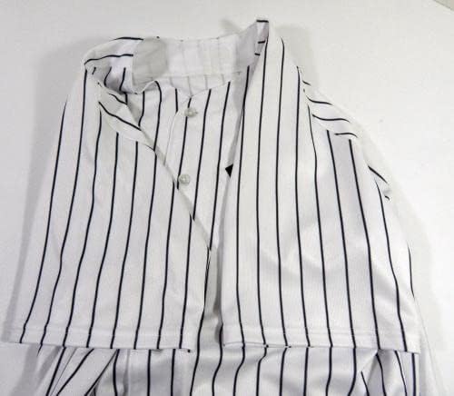 2022 New York Yankees Aroldis Chapman 54 Jogo emitido White Pinstripe Jersey 9 - Jogo usou camisas MLB