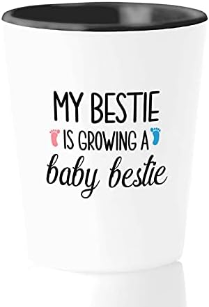 Glass de tiro de gravidez 1,5 oz - minha melhor amiga é cultivar uma bestie de bebê - chá de bebê nova mãe esperando